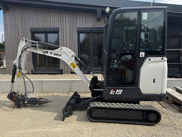 Gummiketten 230x48x66 für Bobcat E19