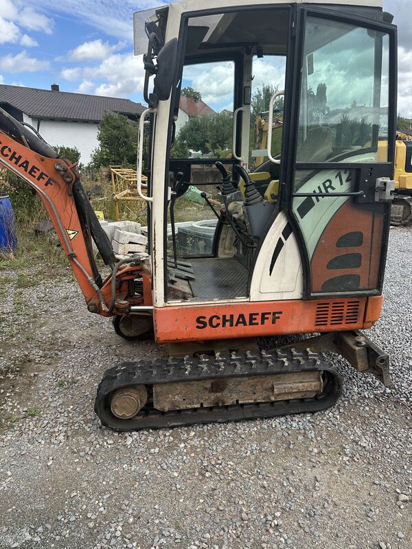 Gummiketten 230x96x33 für Schaeff HR12