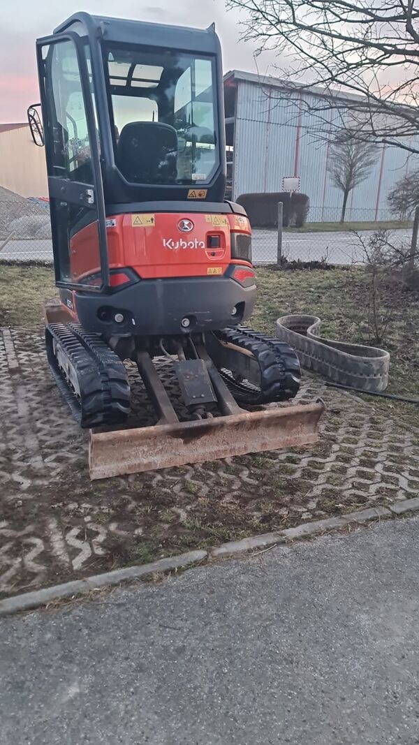 Gummiketten 300x53x80 für Kubota U27.4