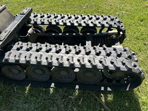 Gummiketten 180x60x37 für Honda HP500 Carrier